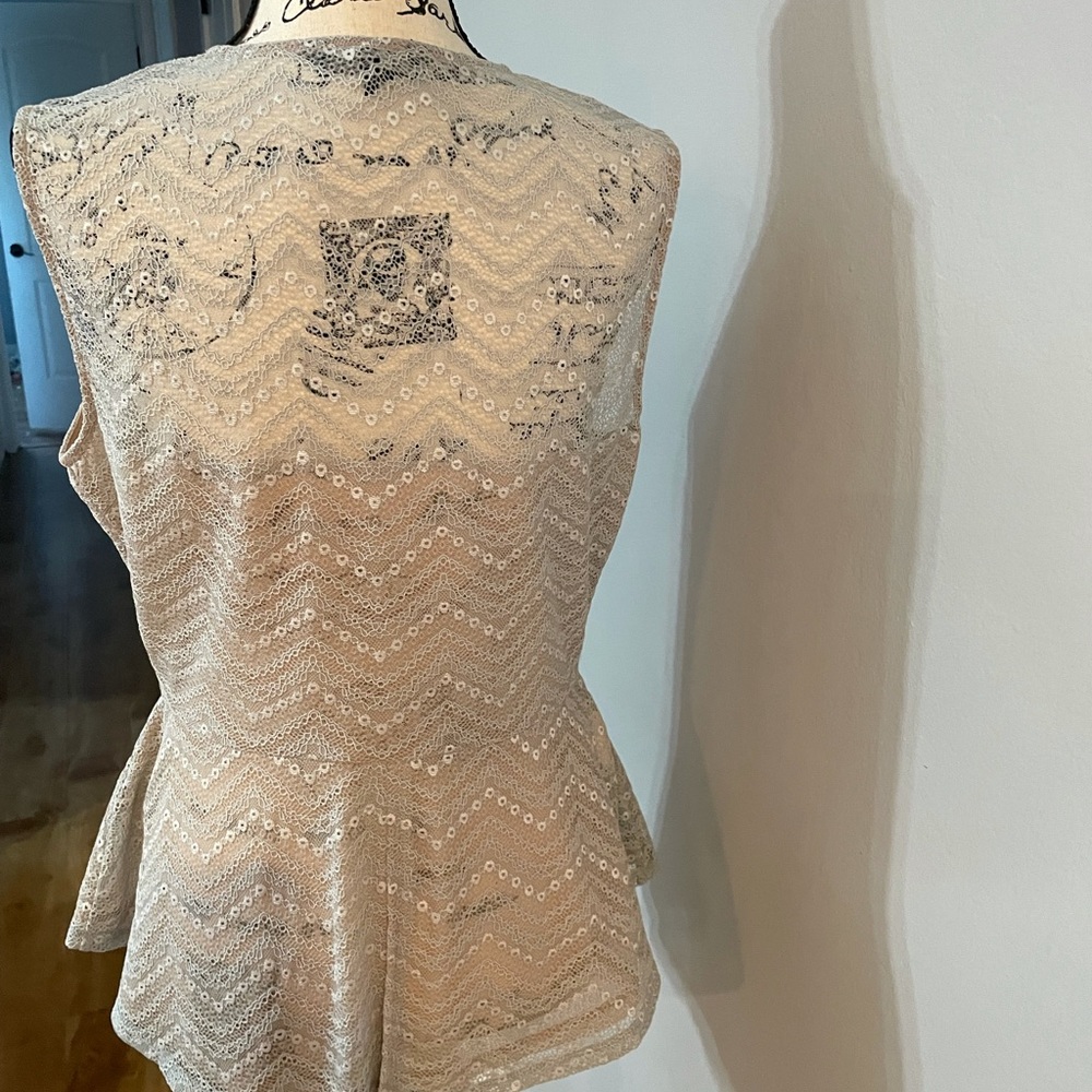 BCBG top - Picture 3 of 6